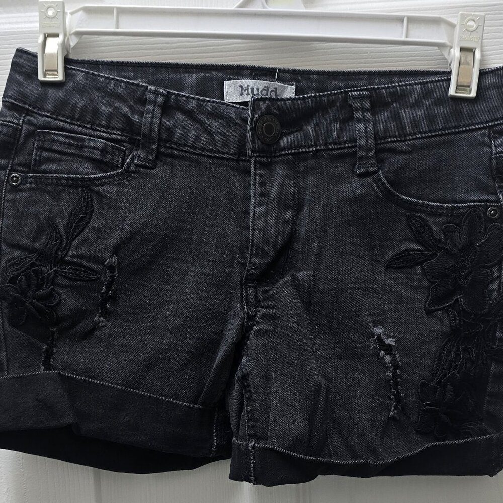 Mudd Youth Black Hot Short 10